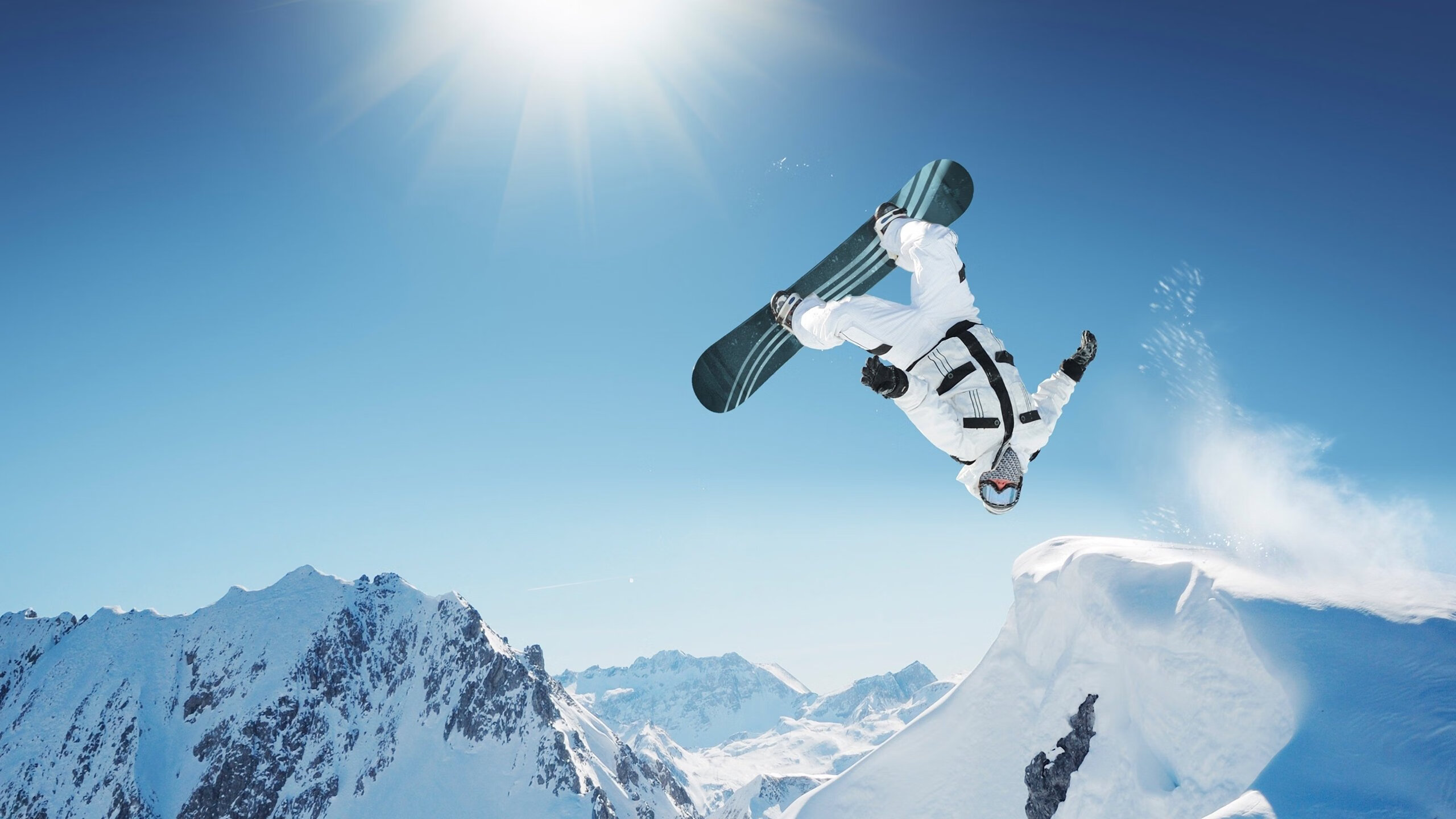 一个战争贩子的诞生，当巴斯托尼用左脚在雷克雅未克点燃阿尔及利亚的尊严