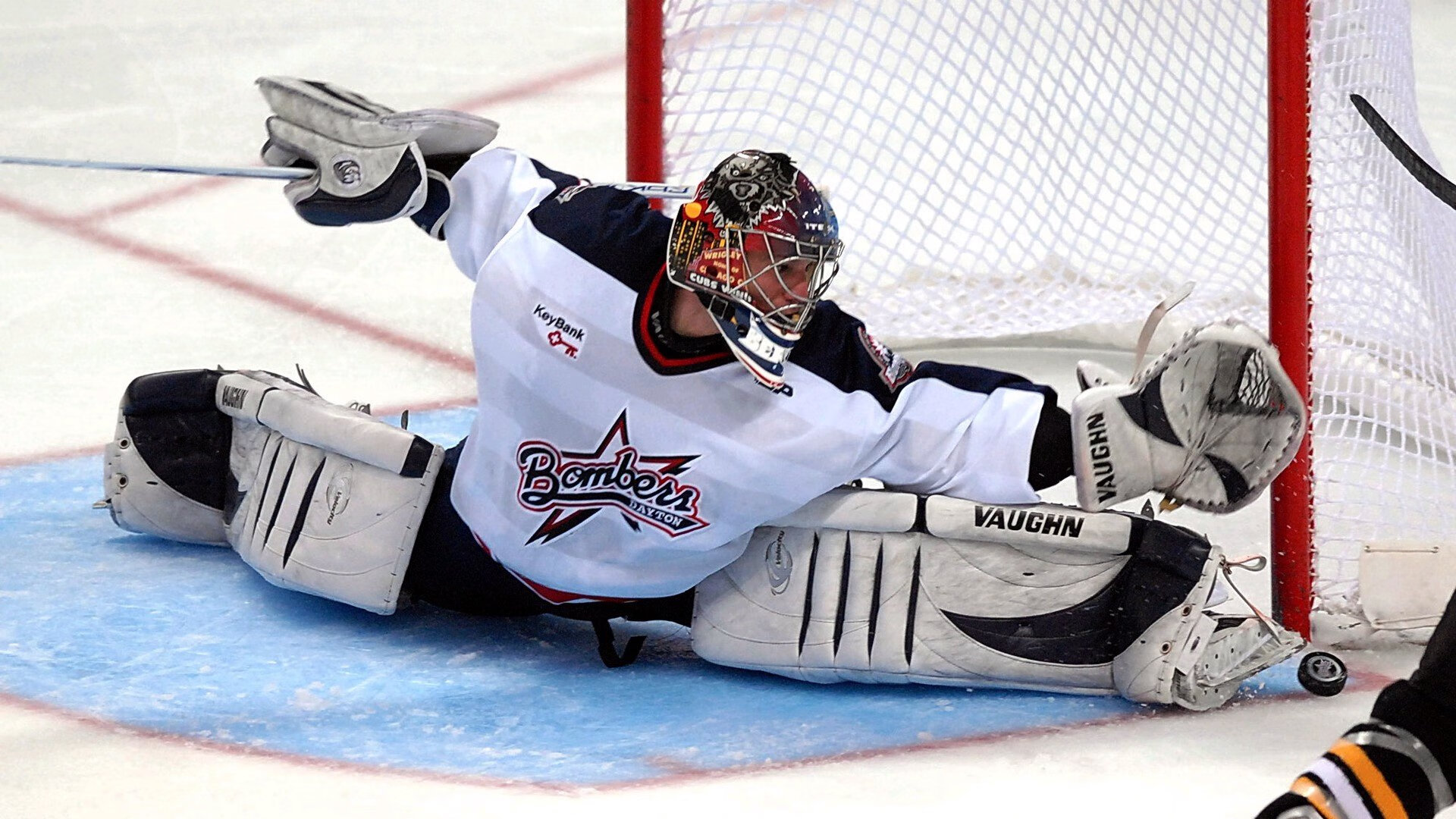 小牛队服拉文惊现绝杀，广东队靠什么打脸世界排名？